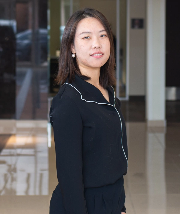 Jackie Zeng Product Specialist